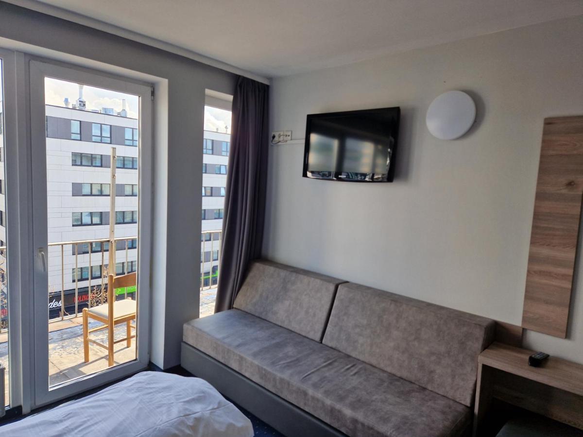 Hotel Mercedes/Centrum Hamburg Zewnętrze zdjęcie